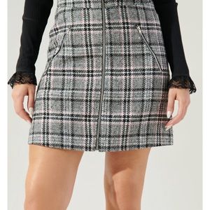 So Yesterday Tweed Zipper Mini Skirt